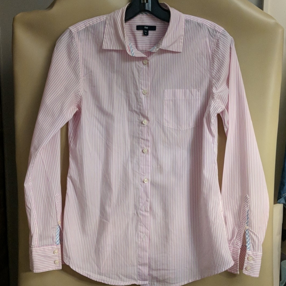 Gap white and pink striped button down shirt.
